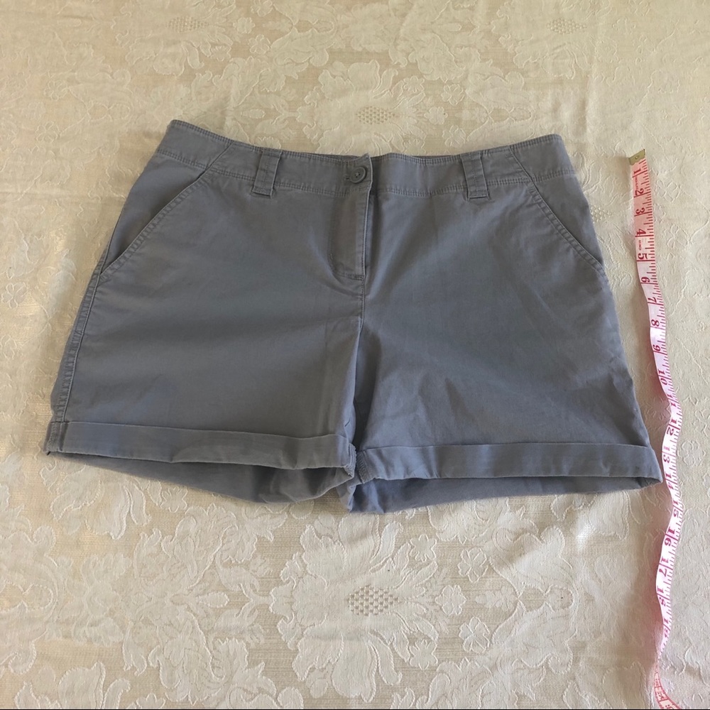Tommy Bahama Woman Shorts